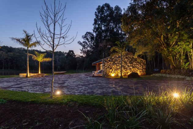 Lake House by Cadi Arquitetura in Imigrante, Brazil
