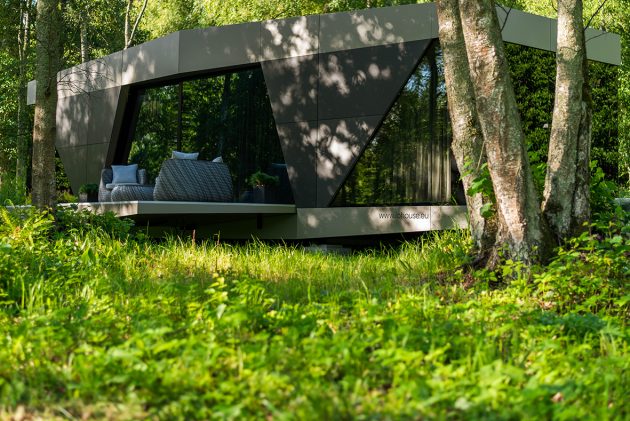 The SPACE by iOhouse - Fully Off-Grid Modern Living Space