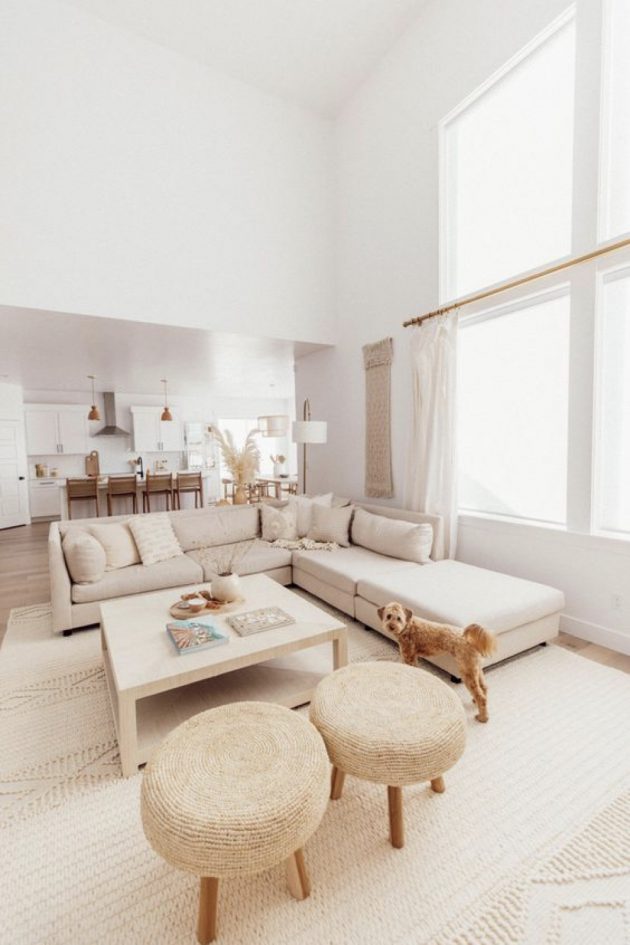 A Slow Atmosphere in the Living Room