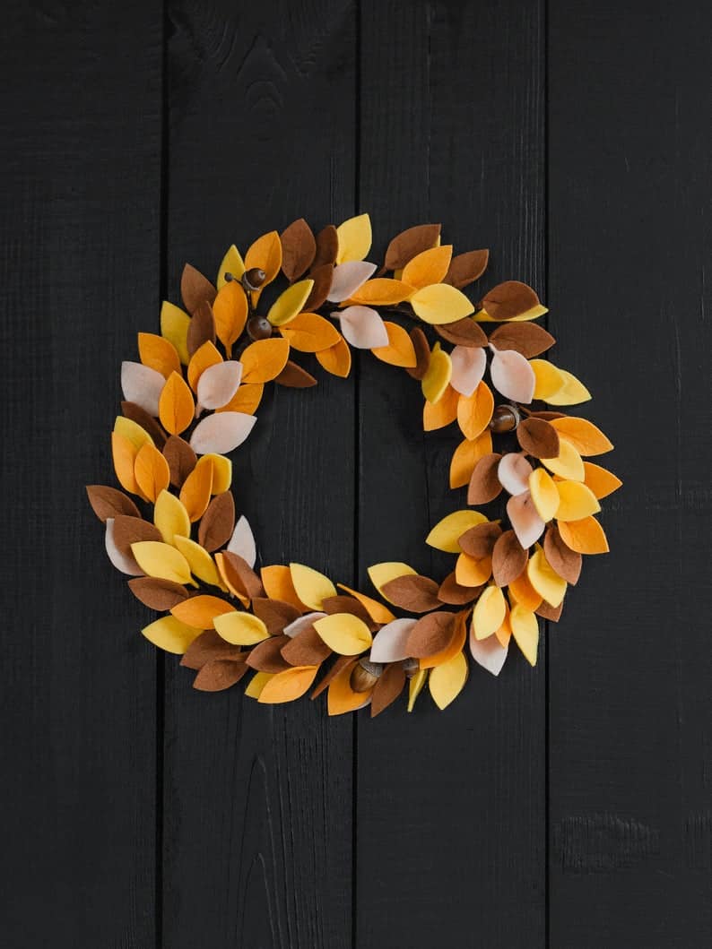 4. Autumn Felt Leaf Wreath 4. Autumn Felt Leaf Wreath