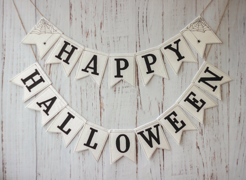 16 Spooky Halloween Banner Decorations For Your Home