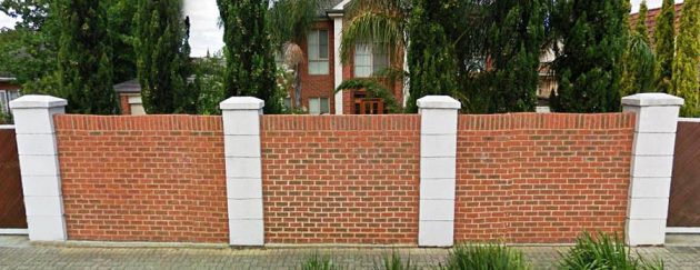 Choosing The Right Fence Design For Your Property