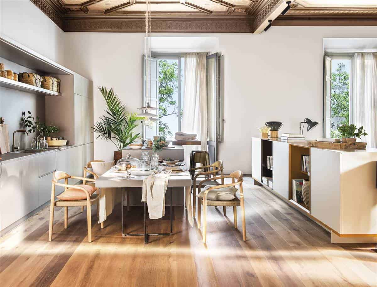 3. A VERY MODERN STATELY LOFT 3. A VERY MODERN STATELY LOFT