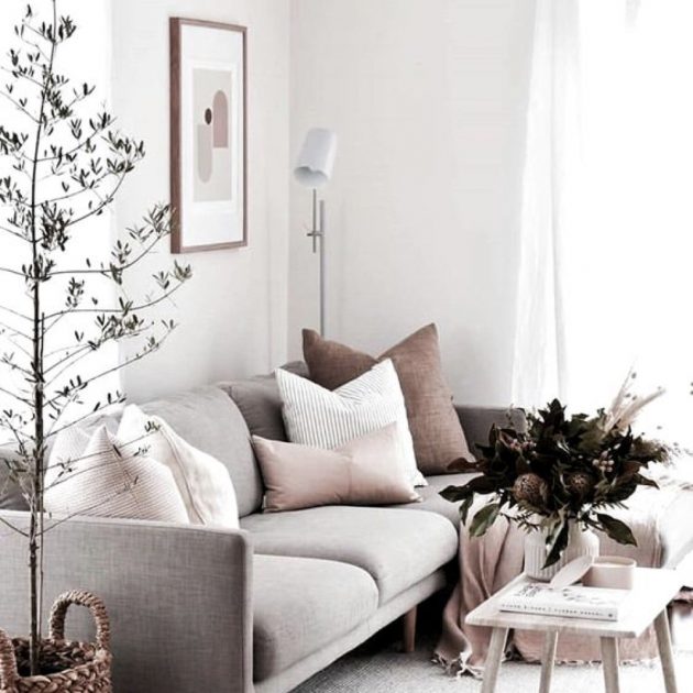 A Slow Atmosphere in the Living Room