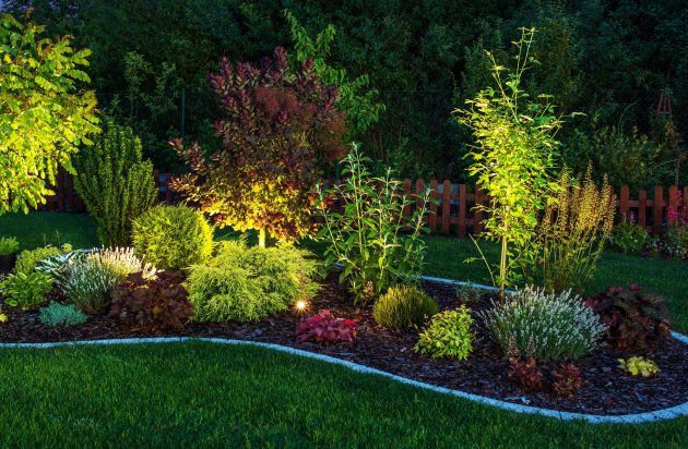 How to Incorporate Landscape Lighting to Your Outdoor Design
