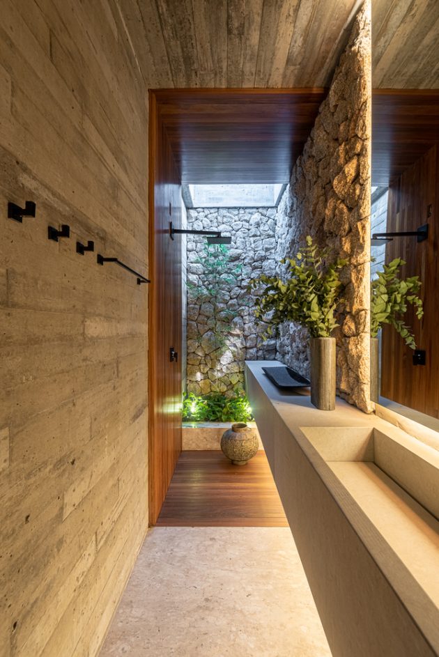 Corten House by Costaveras Arquitetos in Brazil