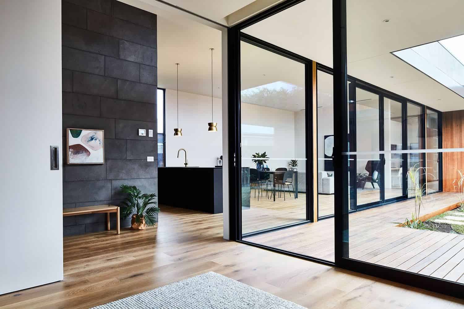 Courtyard House by Auhaus Architecture in Barwon Heads, Australia Courtyard House by Auhaus Architecture in Barwon Heads, Australia