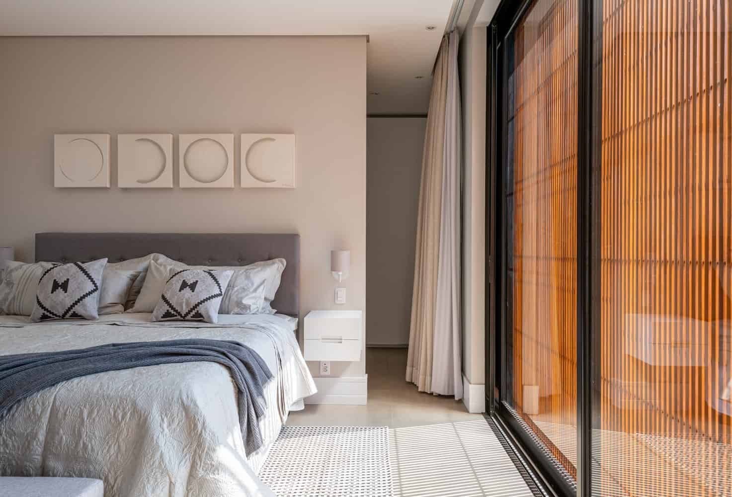 Flying House by Raquel Pelosi Arquitetura e Design Visual in Brazil Flying House by Raquel Pelosi Arquitetura e Design Visual in Brazil