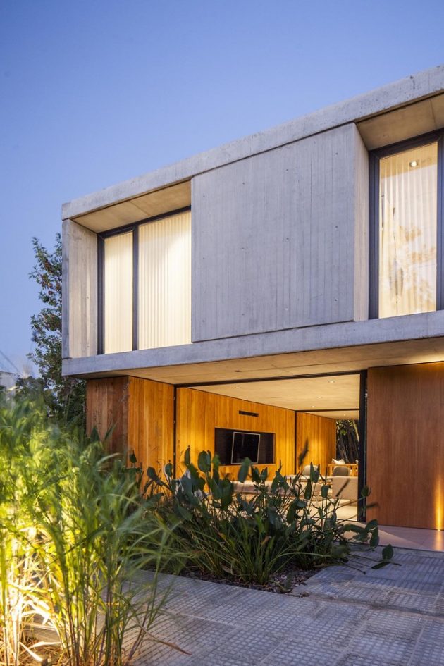 MF House by Estudio V2 Arquitectos in La Plata, Argentina