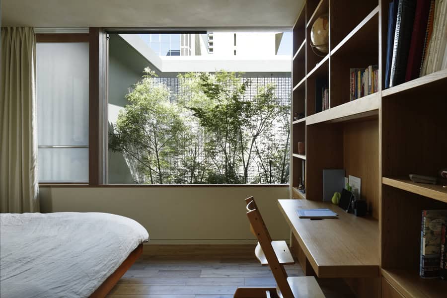 Optical Glass House by Hiroshi Nakamura & NAP in Hiroshima, Japan Optical Glass House by Hiroshi Nakamura & NAP in Hiroshima, Japan