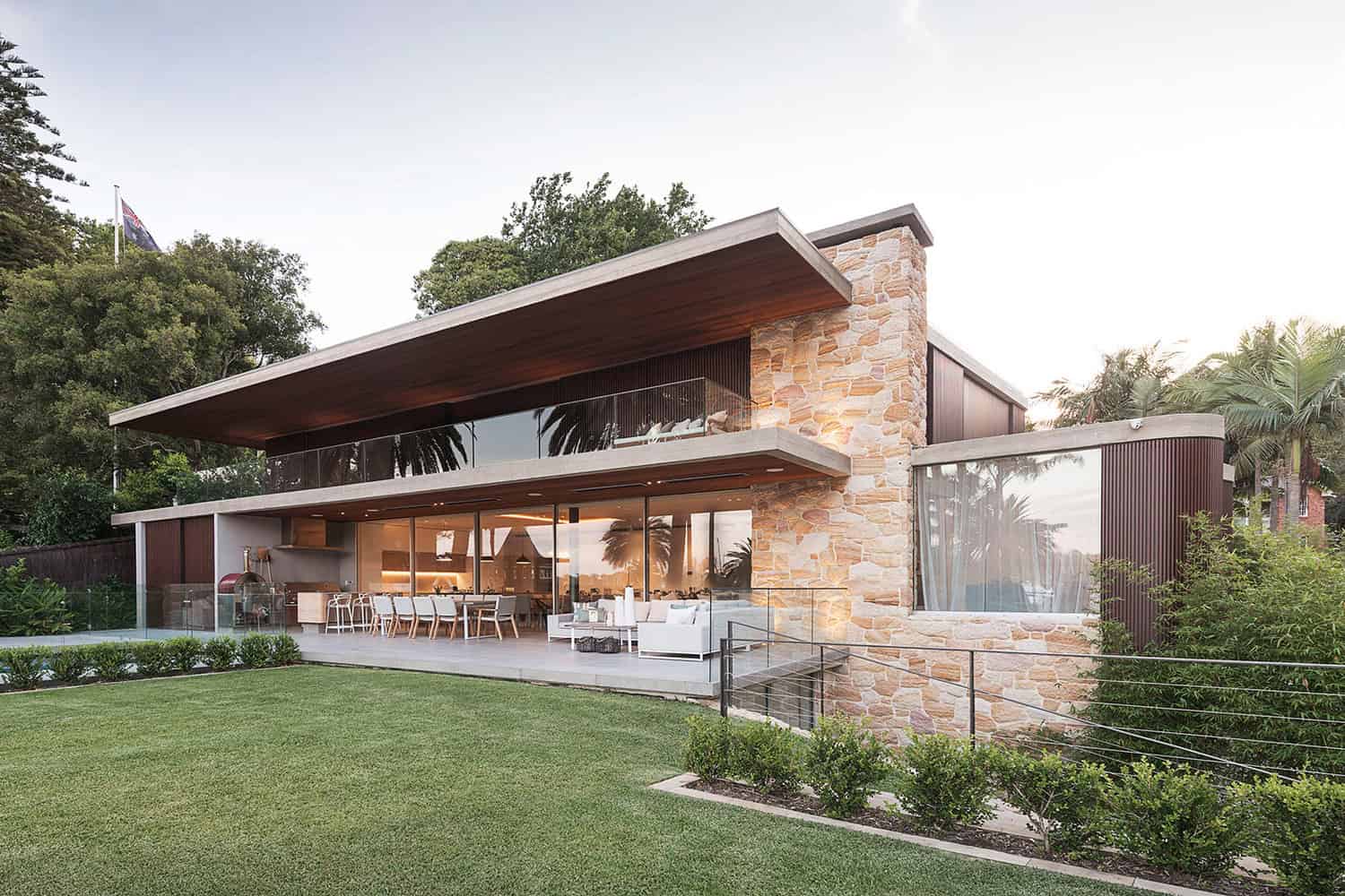 Sticks & Stones House by Luigi Rosselli in Hunters Hill, Sydney Sticks & Stones House by Luigi Rosselli in Hunters Hill, Sydney