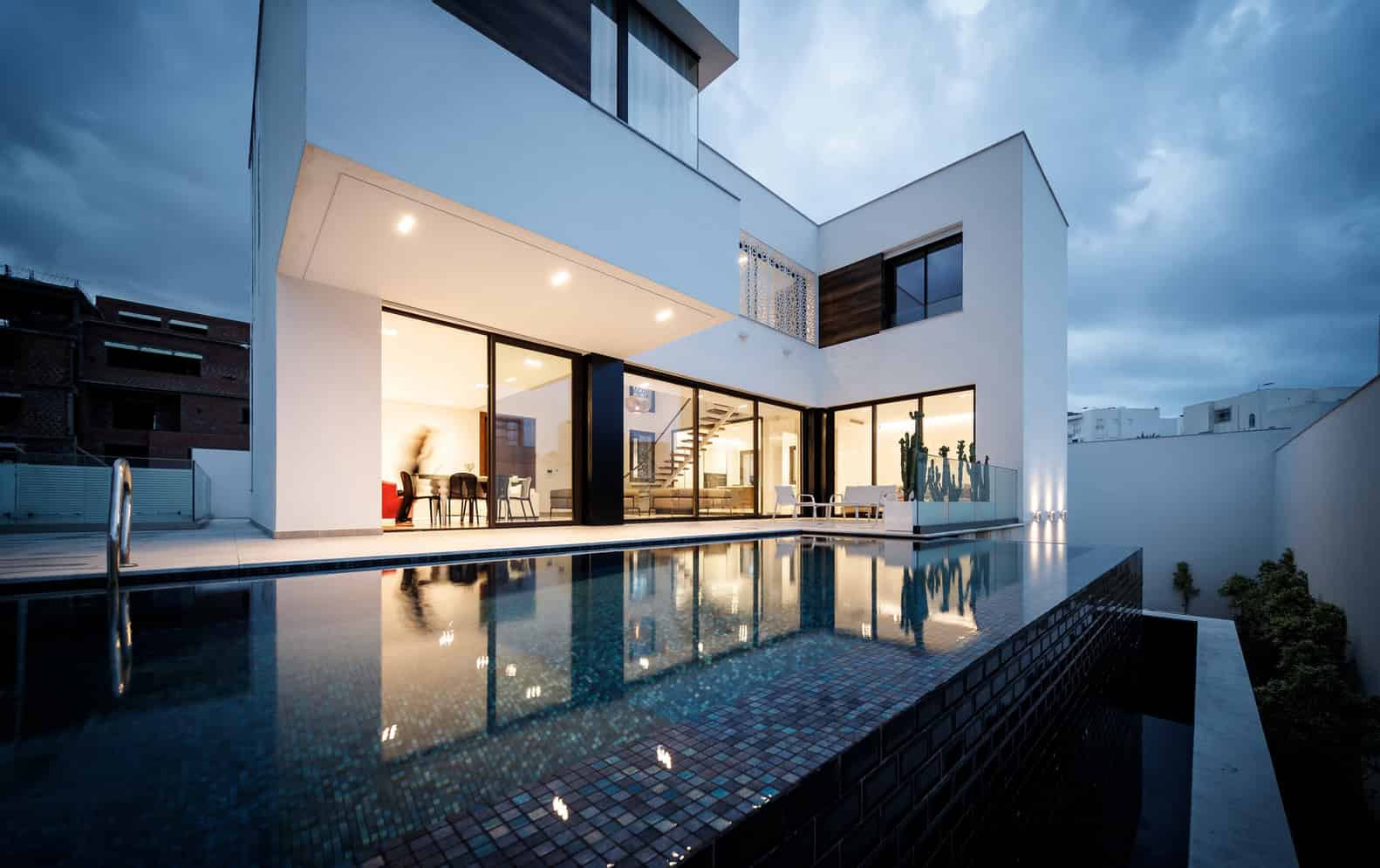 Villa Z by ARK-Architecture: A Sculpted Light-Filled Home in Tunisia Villa Z by ARK-Architecture: A Sculpted Light-Filled Home in Tunisia