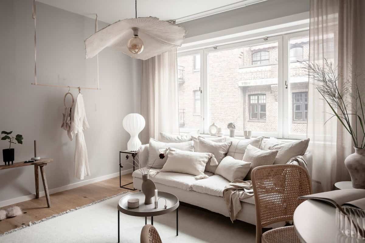 Inspiration for Small Studios in Natural Nordic Style Inspiration for Small Studios in Natural Nordic Style