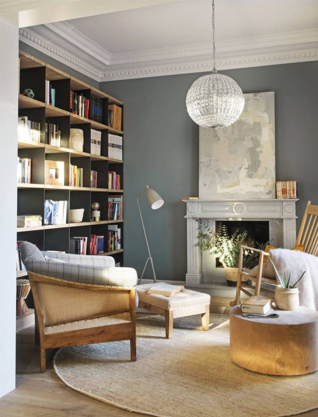 Classic Lamps & Contemporary Decor in the Living Rooms