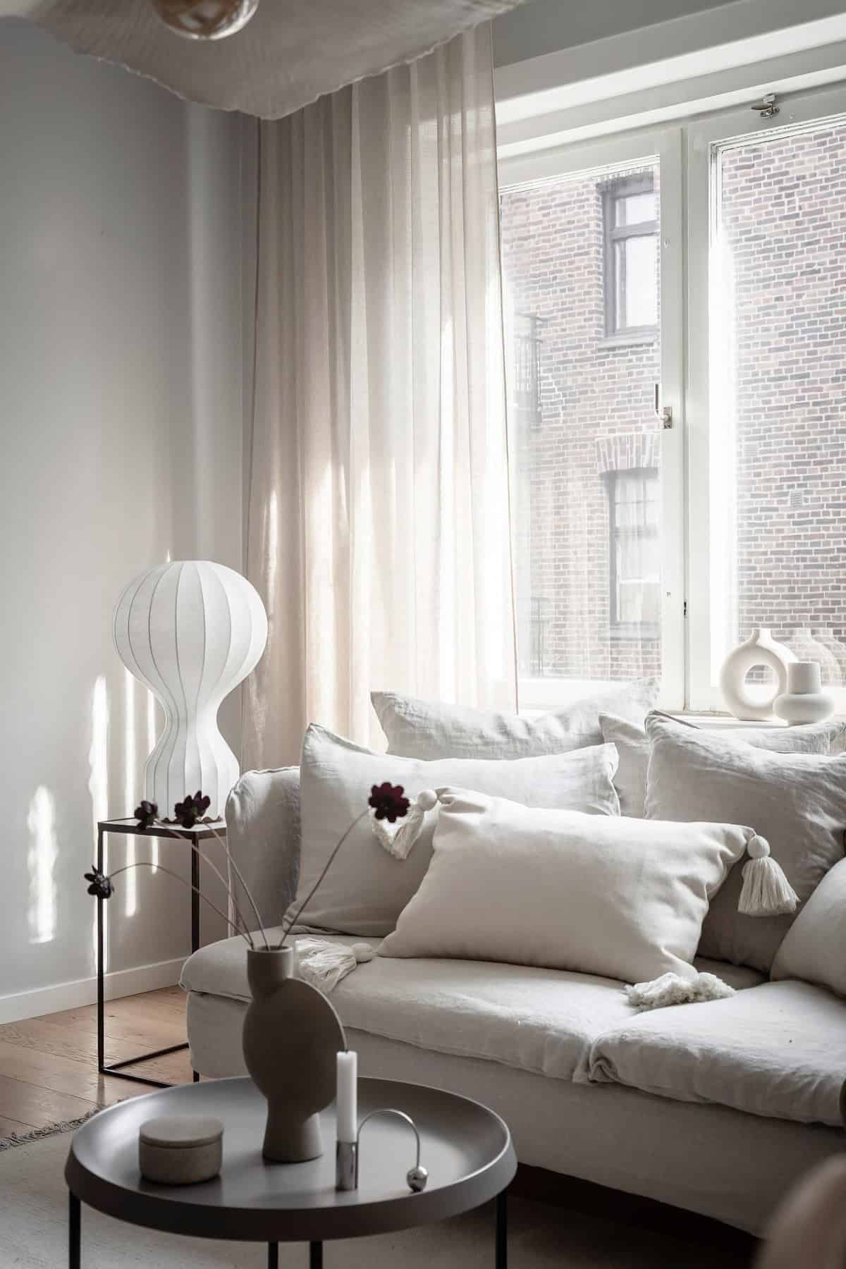 Inspiration for Small Studios in Natural Nordic Style Inspiration for Small Studios in Natural Nordic Style