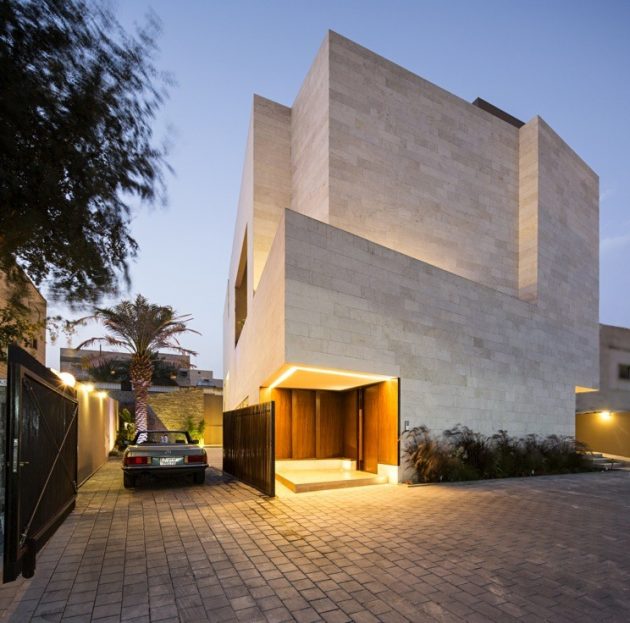 Box House I by Massive Order in Rawoda, Kuwait