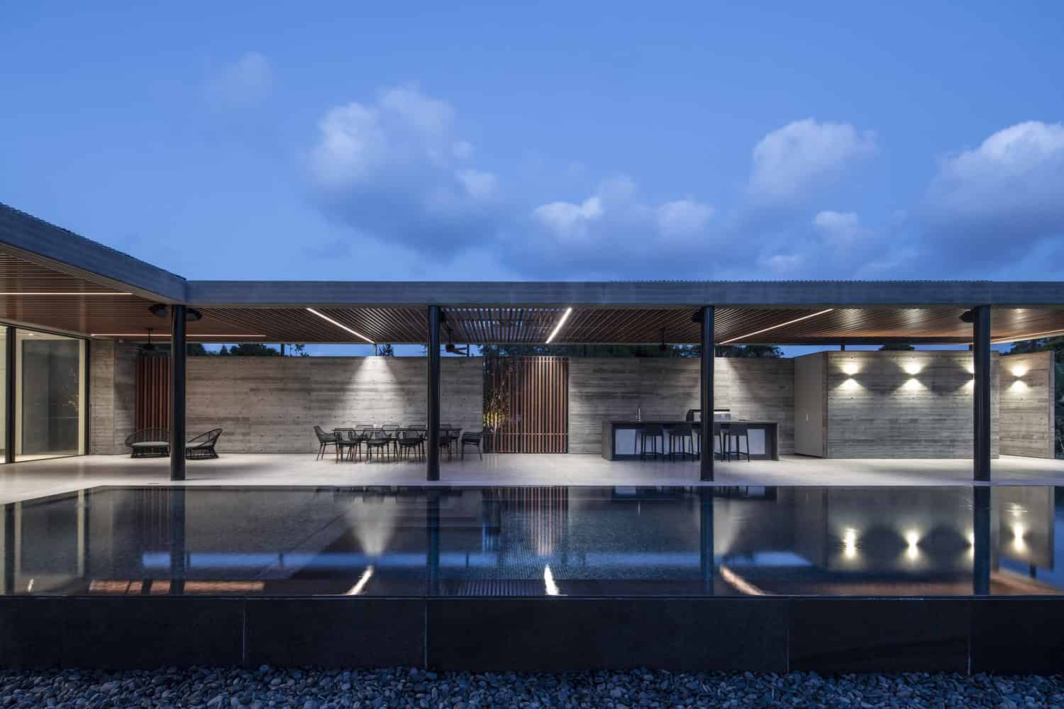 Ecological House by Dan and Hila Israelevitz Architects in Israel Ecological House by Dan and Hila Israelevitz Architects in Israel