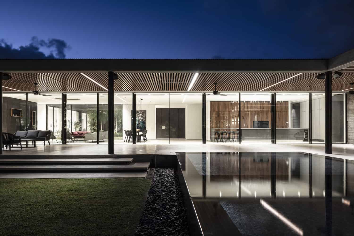 Ecological House by Dan and Hila Israelevitz Architects in Israel Ecological House by Dan and Hila Israelevitz Architects in Israel