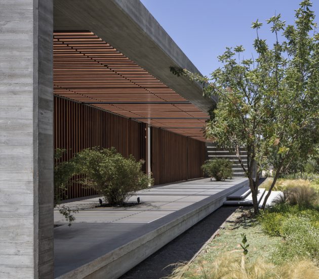 Ecological House by Dan and Hila Israelevitz Architects in Israel