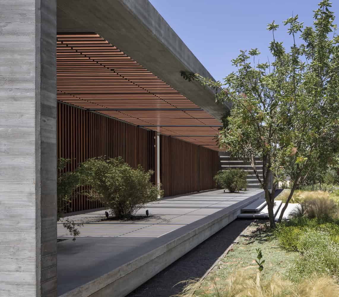 Ecological House by Dan and Hila Israelevitz Architects in Israel Ecological House by Dan and Hila Israelevitz Architects in Israel
