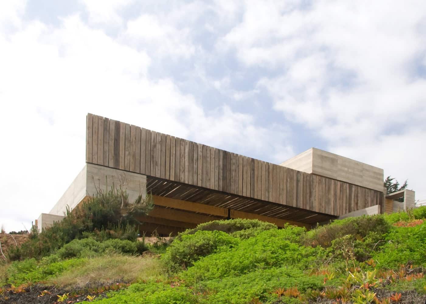 Mava House by Gubbins Arquitectos in Zapallar, Chile Mava House by Gubbins Arquitectos in Zapallar, Chile