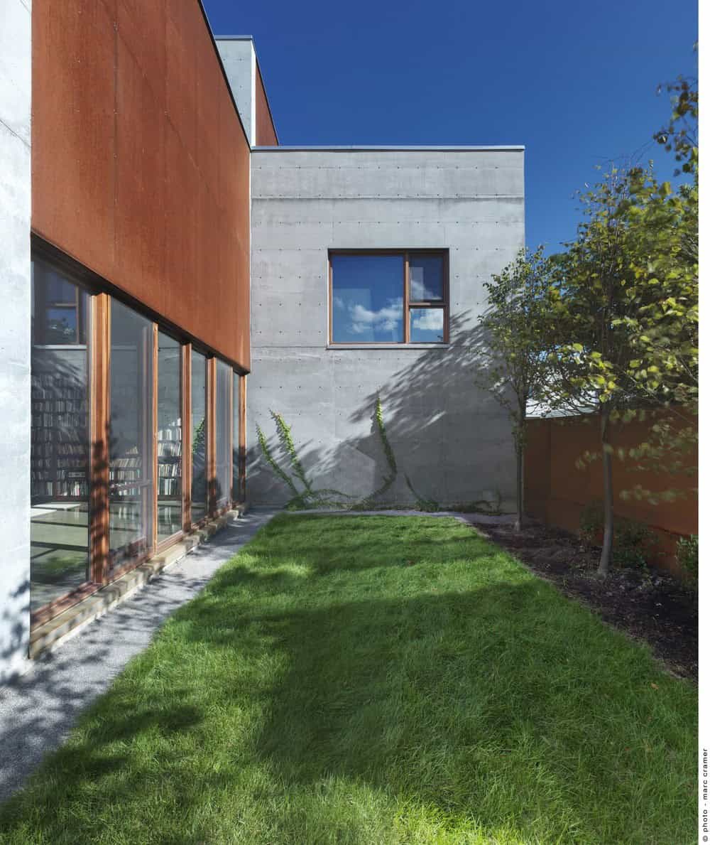 The Beaumont House by Henri Cleinge in Montreal, Canada The Beaumont House by Henri Cleinge in Montreal, Canada