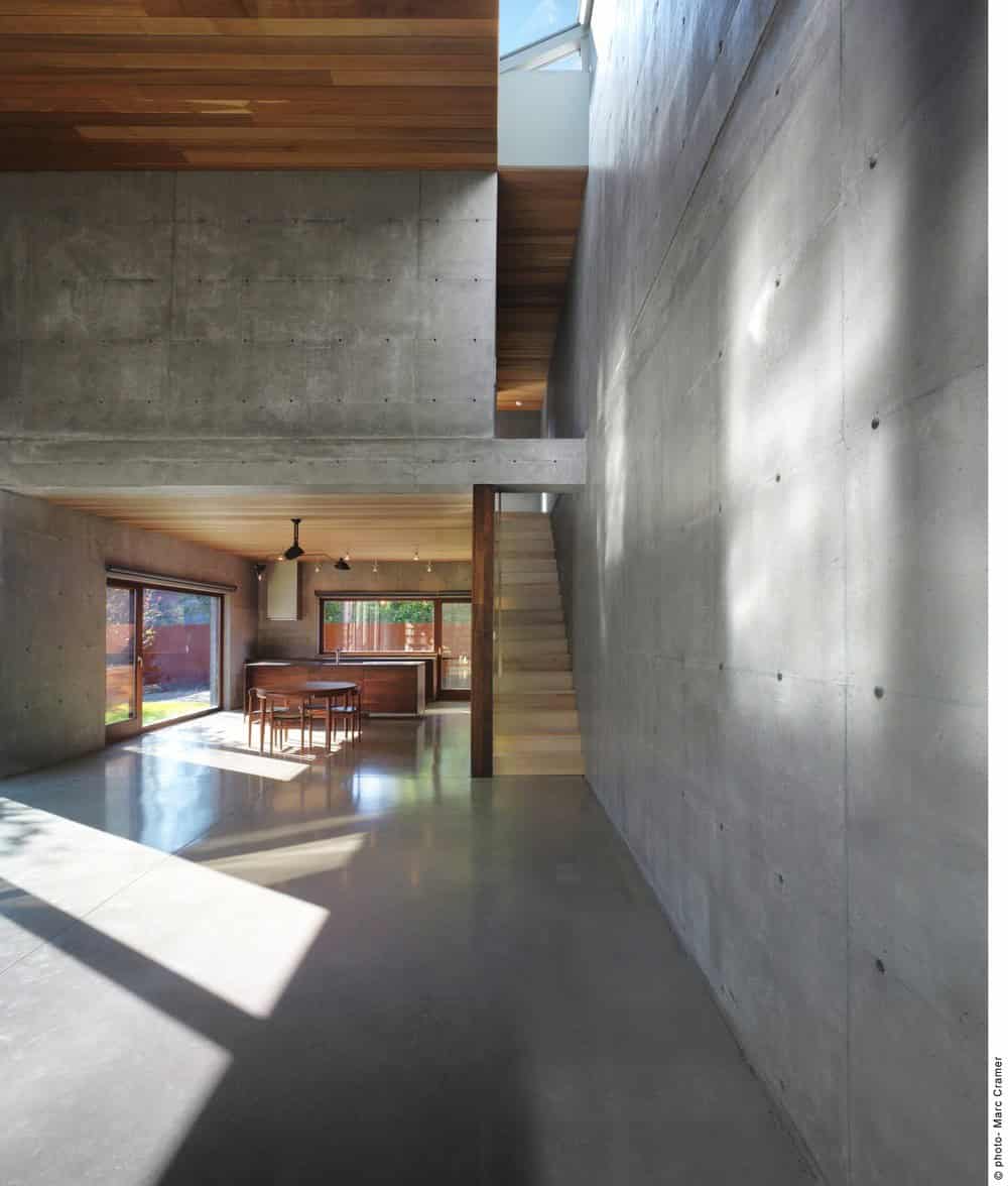 The Beaumont House by Henri Cleinge in Montreal, Canada The Beaumont House by Henri Cleinge in Montreal, Canada