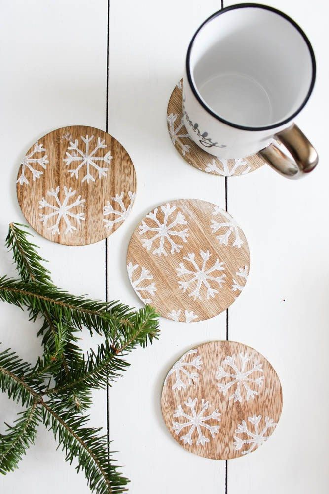 17 Charming DIY Winter Decor Projects To Do Before Christmas