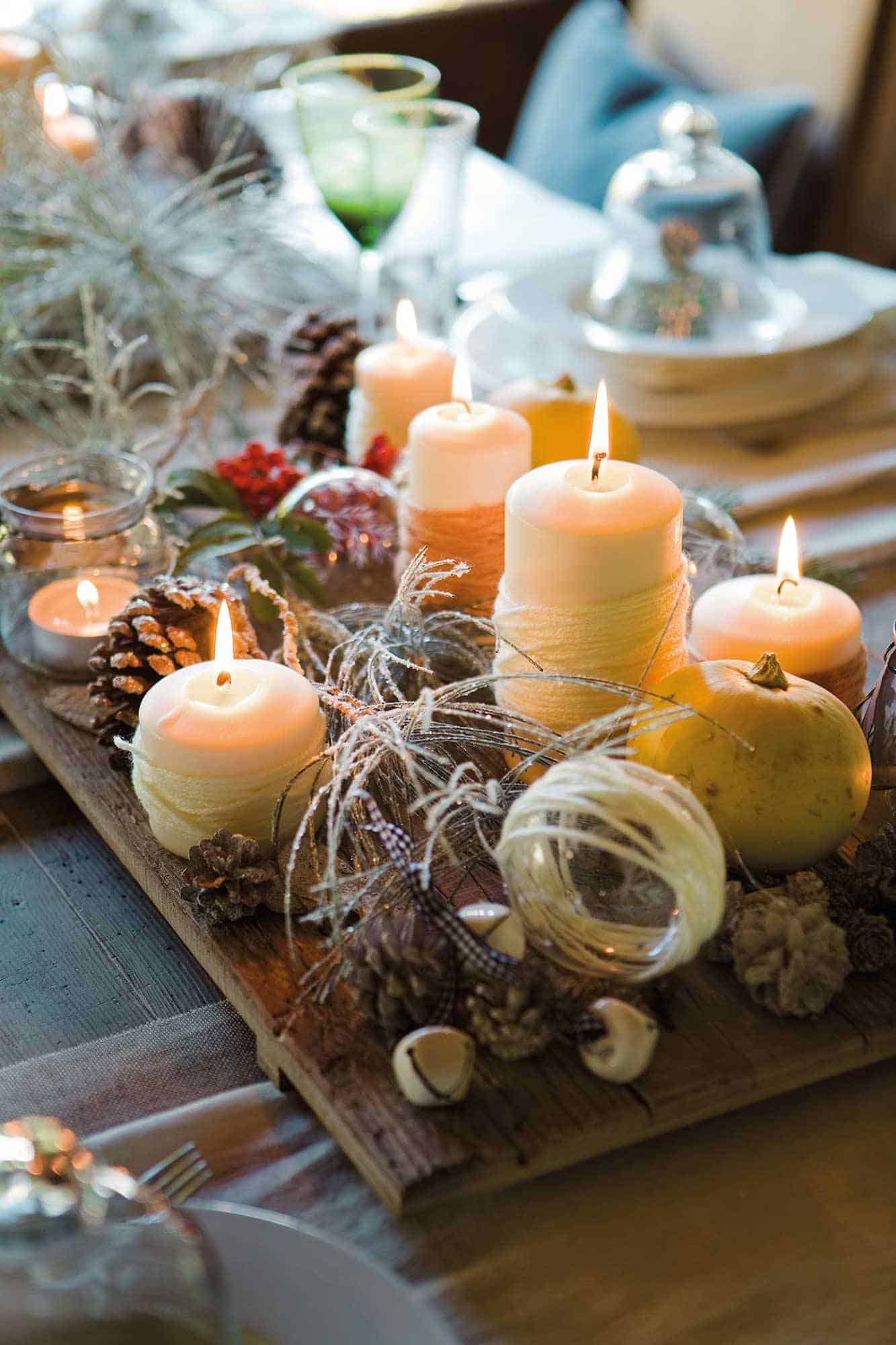 3. A VERY RUSTIC CHRISTMAS CENTERPIECE 3. A VERY RUSTIC CHRISTMAS CENTERPIECE