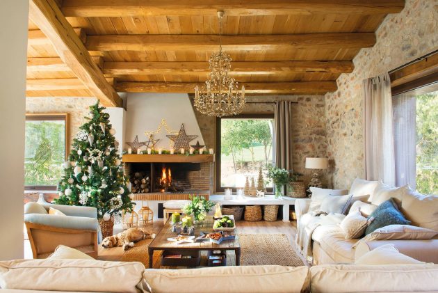 The Best 10 Christmas Living Rooms ( Part I)