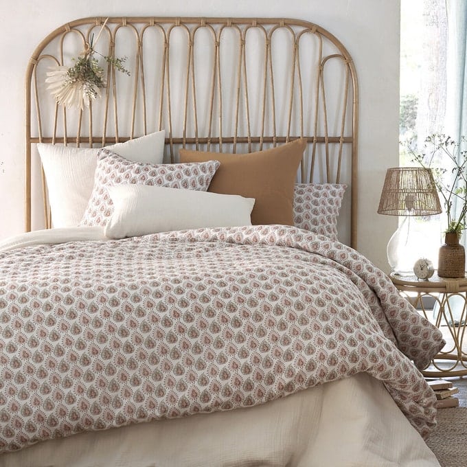 TAKE INSPIRATION FROM NATURE, WHICH RECLAIMS ITS RIGHTS TAKE INSPIRATION FROM NATURE, WHICH RECLAIMS ITS RIGHTS