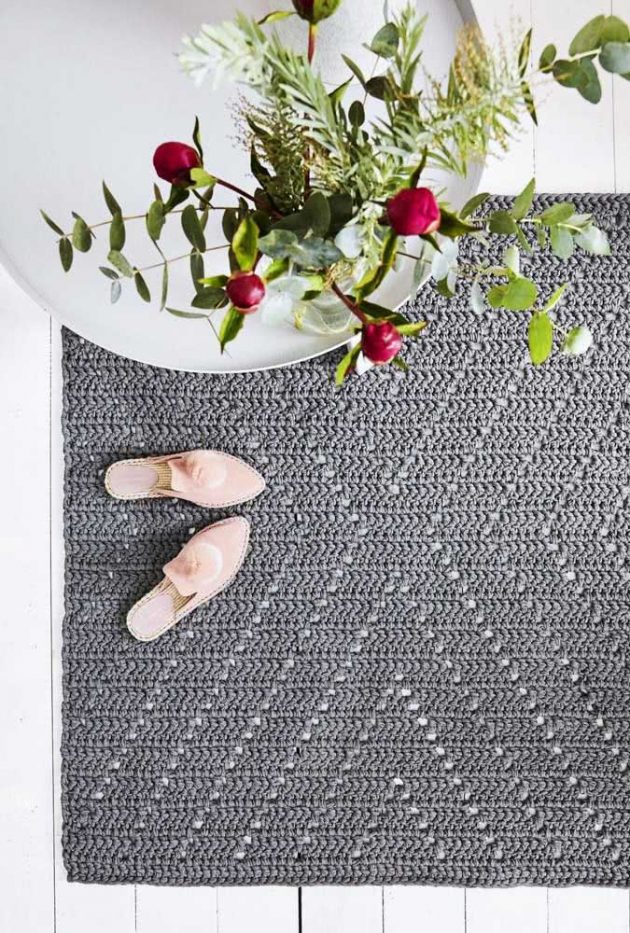 The Most Wanted Crochet Rugs for the Bedroom