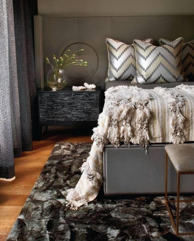 Decoration With Plush Rugs Decoration With Plush Rugs