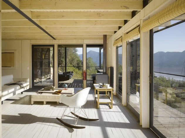 Raul House by Mathias Klotz in Paine, Chile
