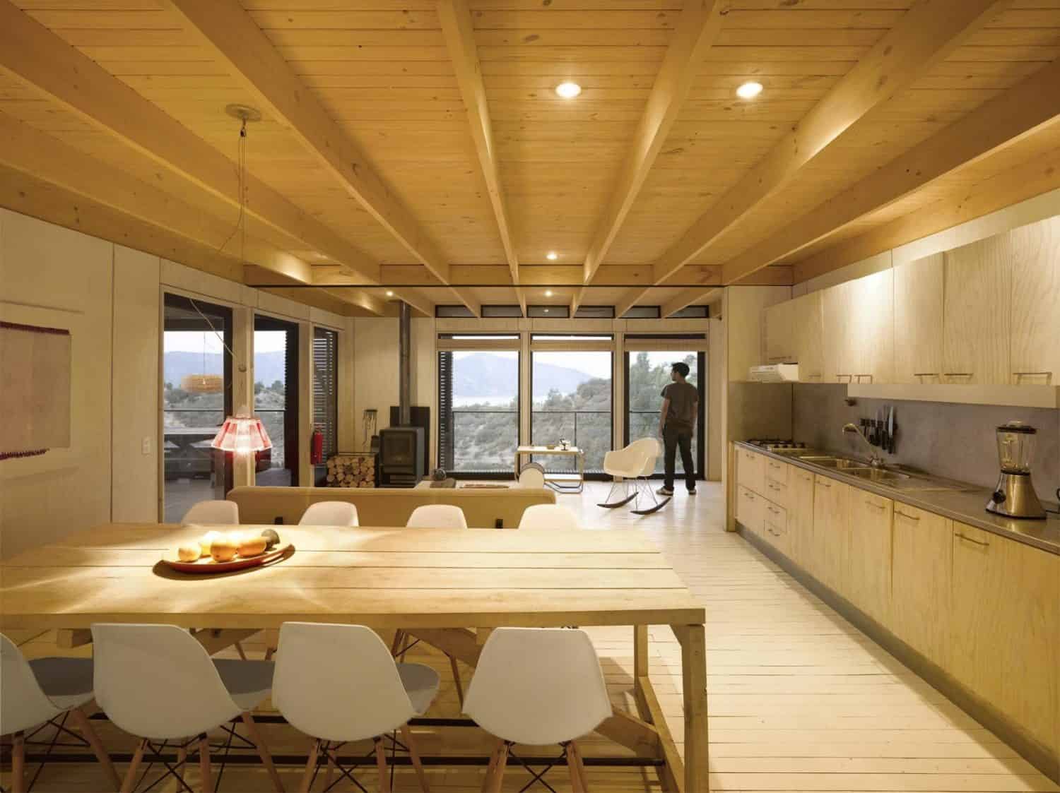 Raul House by Mathias Klotz in Paine, Chile