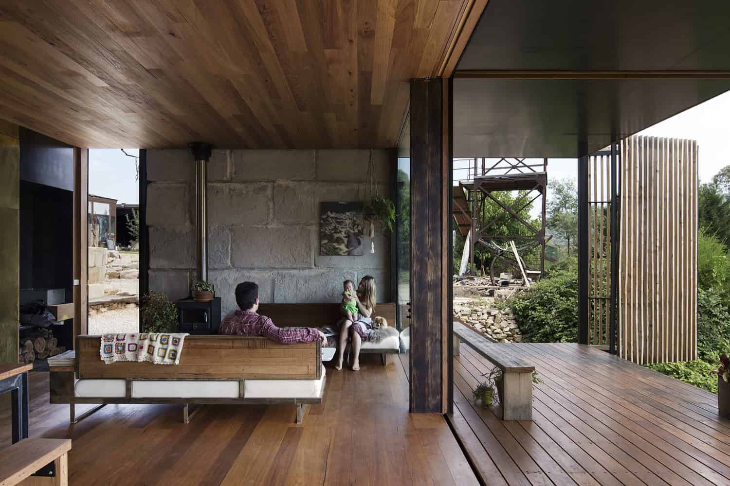Sawmill House by Archier Studio in Yackandandah, Australia Sawmill House by Archier Studio in Yackandandah, Australia