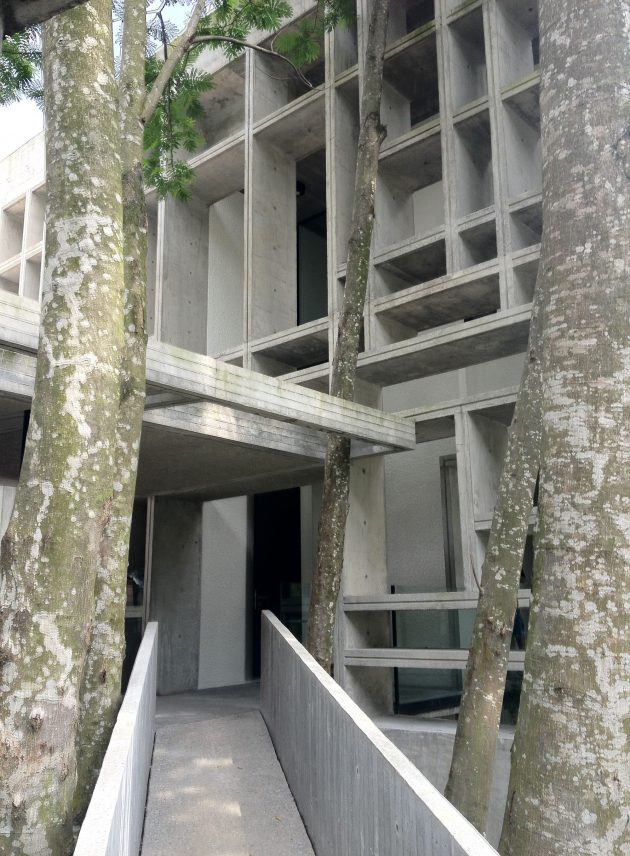 Tropical Box House by WHBC Architects in Kuala Lumpur, Malaysia
