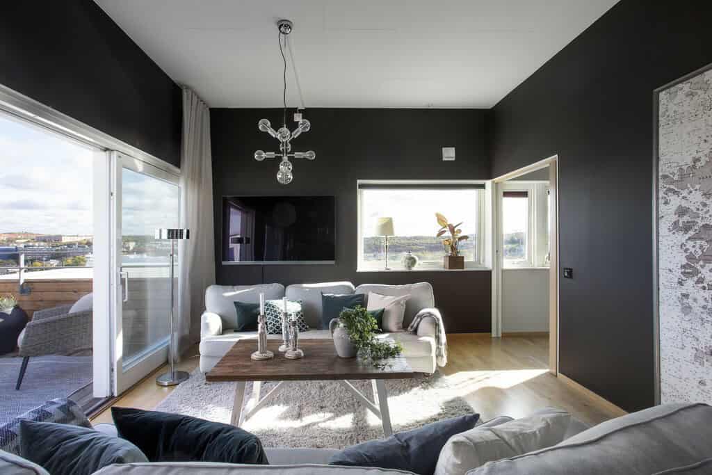 Black Dining Room - Do You Dare? Black Dining Room - Do You Dare?