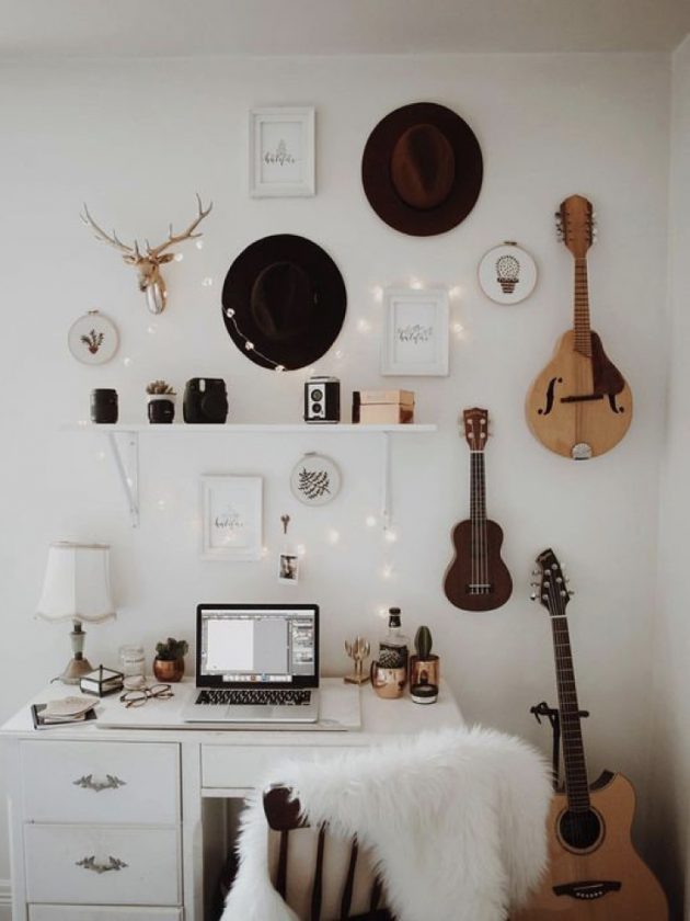 Decorate Your Interior With Musical Instruments