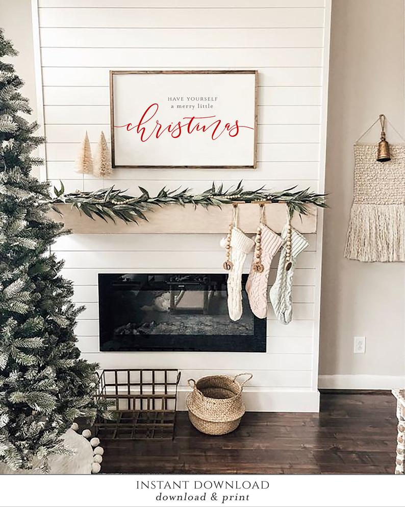 15 Wonderful Christmas Sign Decorations You Can Use Anywhere