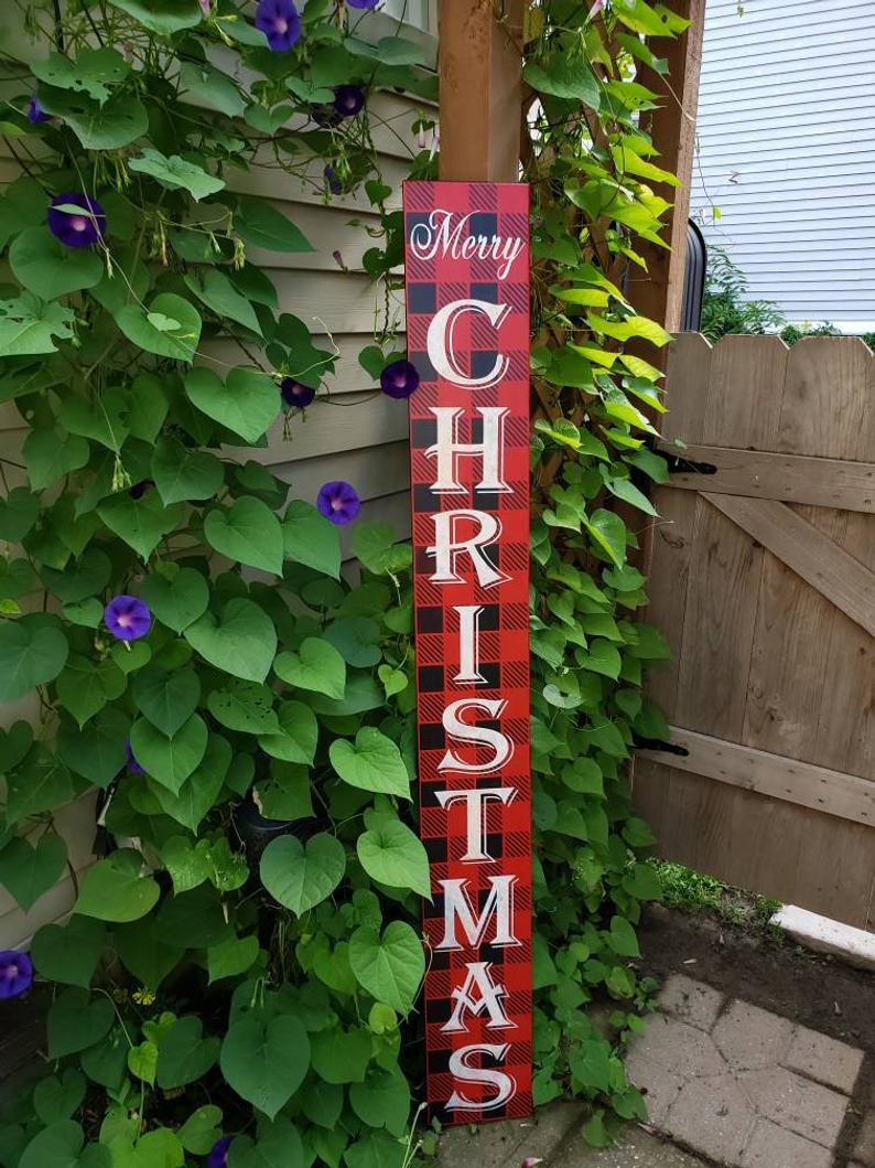 15 Wonderful Christmas Sign Decorations You Can Use Anywhere