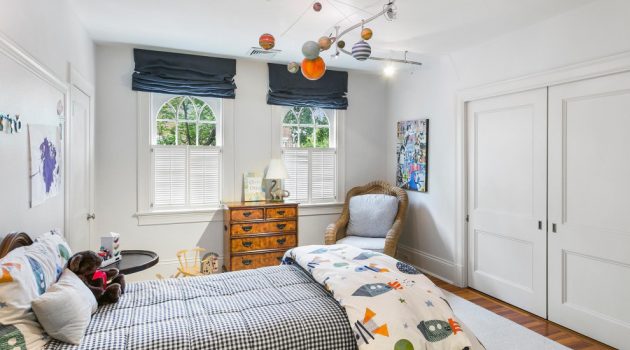 17 Sweet Traditional Kids’ Room Interiors The Kids Will Adore