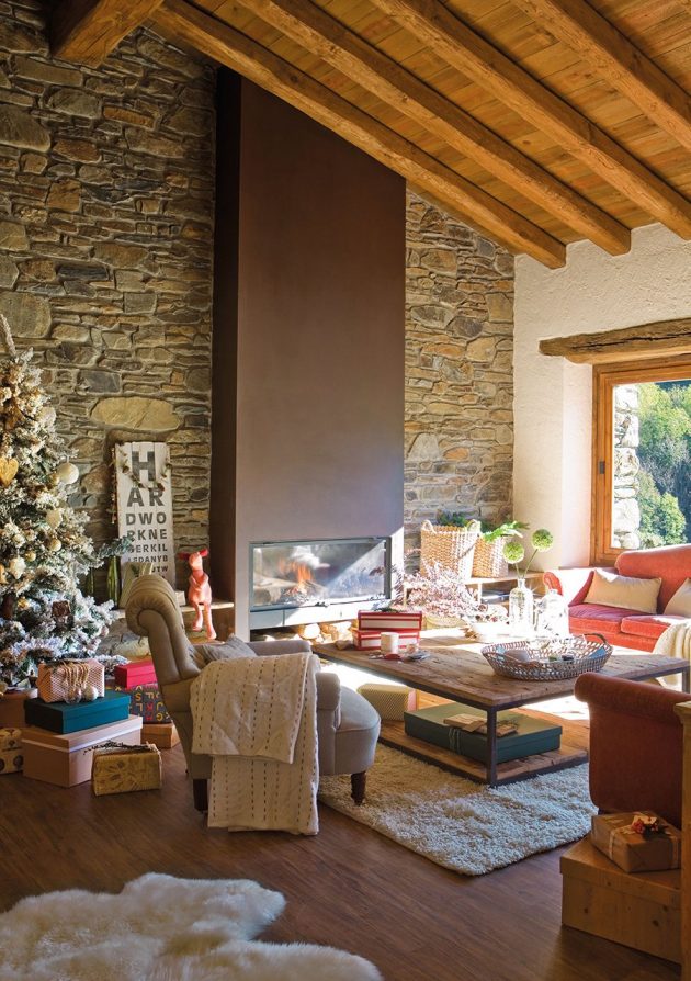 A Nordic-Style Christmas in The Mountains