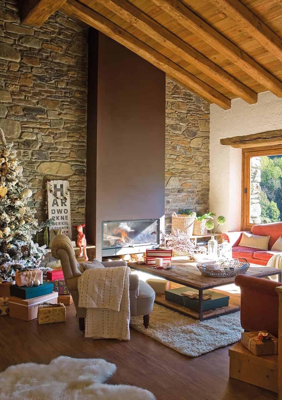 A Nordic-Style Christmas in The Mountains A Nordic-Style Christmas in The Mountains