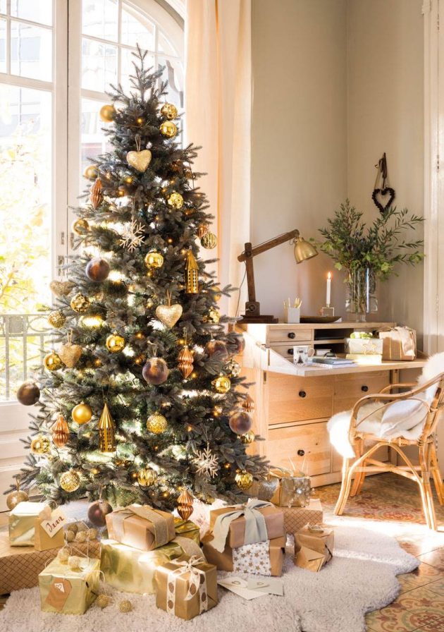 Ideas to Decorate the Base of Your Christmas Tree