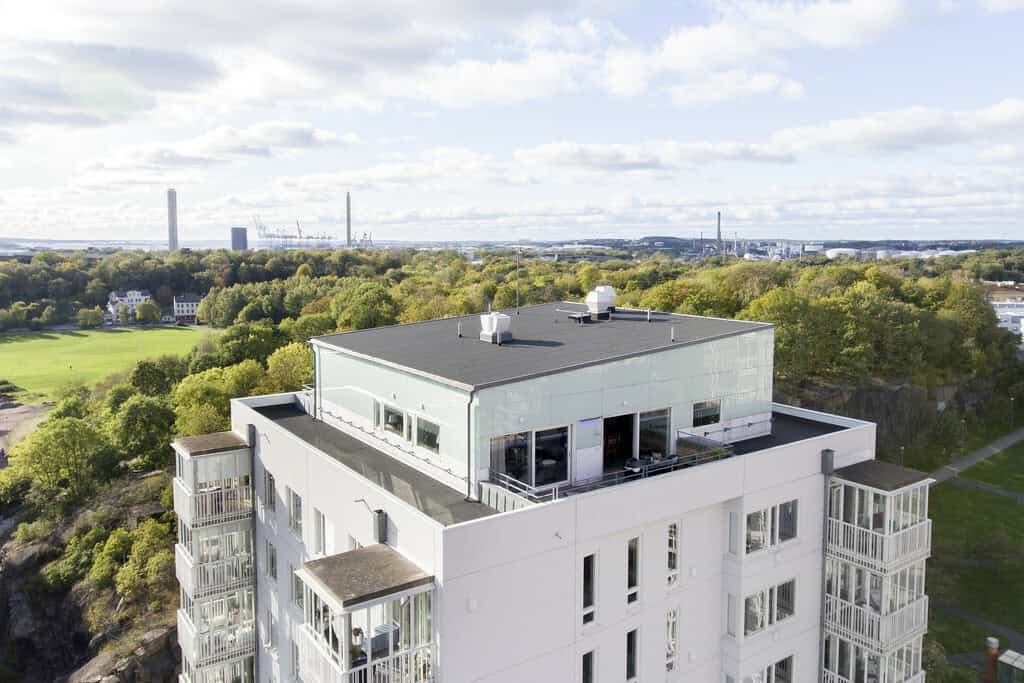 Black Dining Room - Do You Dare? Black Dining Room - Do You Dare?