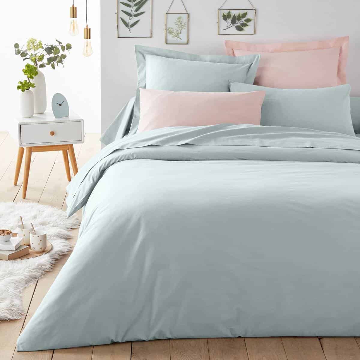 Copy the Look of This Warm & Cozy Rustic Bedroom Copy the Look of This Warm & Cozy Rustic Bedroom