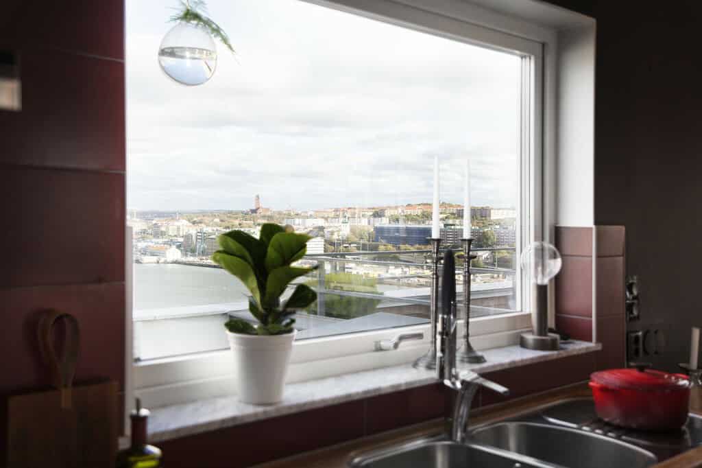 Black Dining Room - Do You Dare? Black Dining Room - Do You Dare?