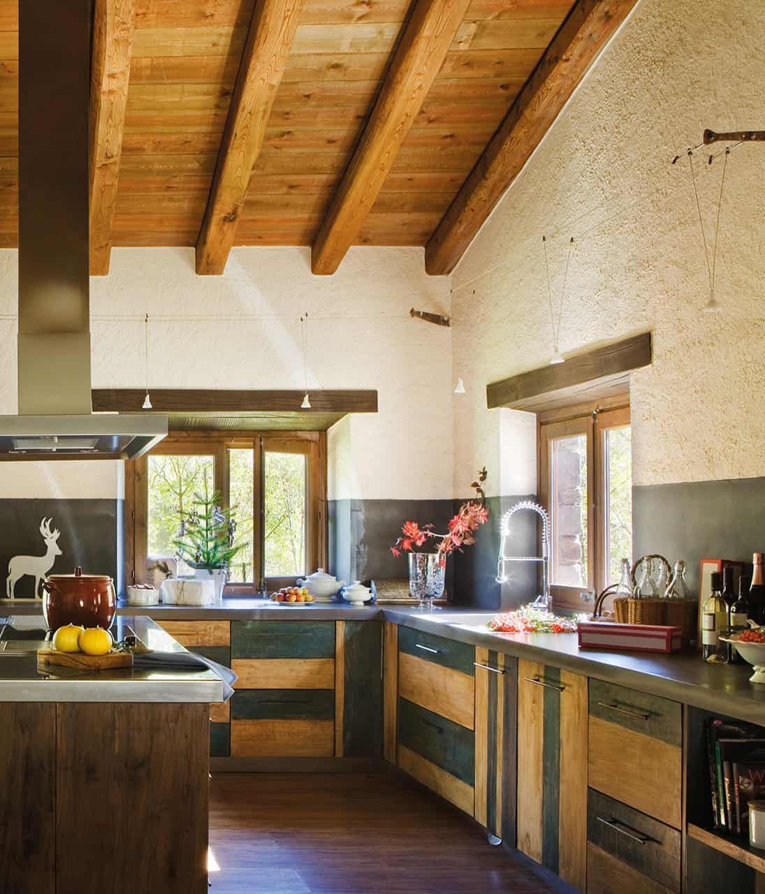 A Nordic-Style Christmas in The Mountains A Nordic-Style Christmas in The Mountains