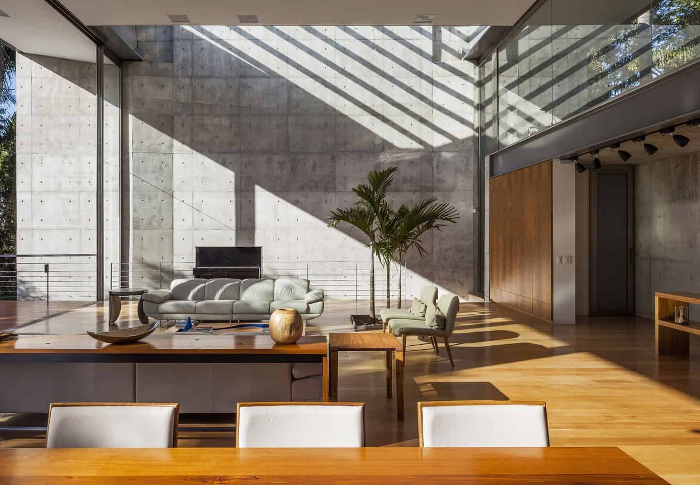 LLM House / Obra Arquitetos / Brazil LLM House / Obra Arquitetos / Brazil